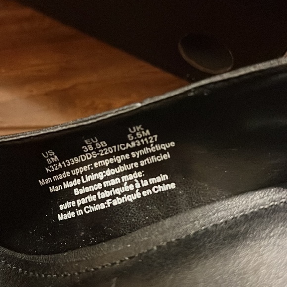 DKNY  shoes - Picture 5 of 7